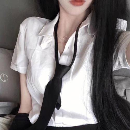 一个和八个